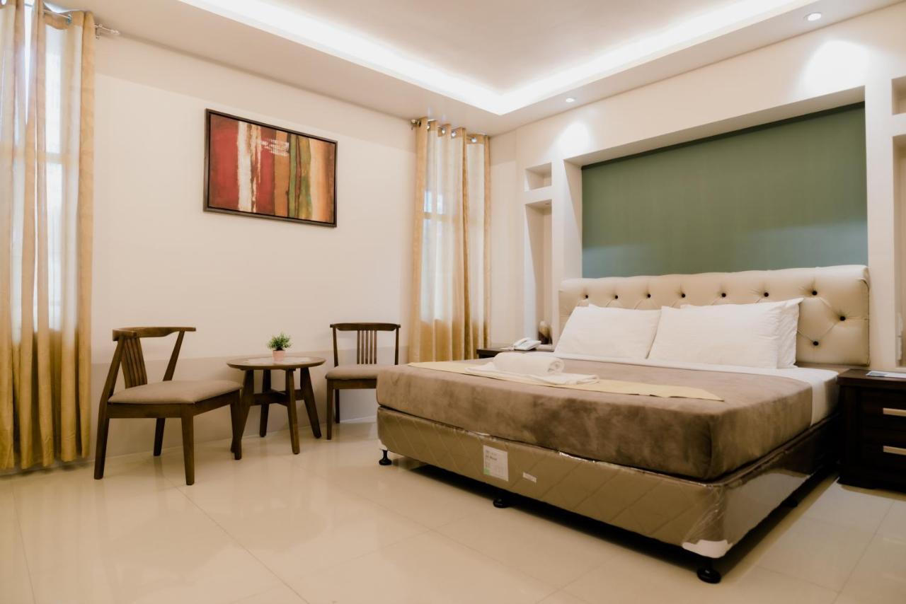 The Horizon Suites And Arcade General Santos City Экстерьер фото