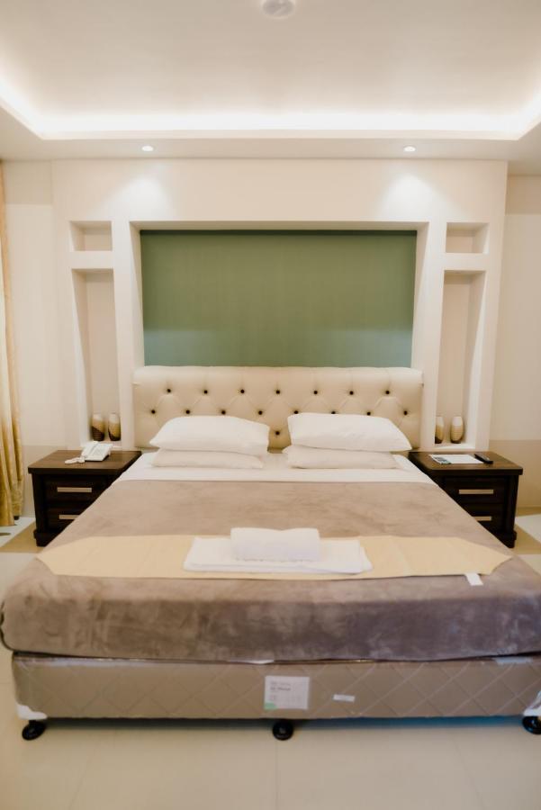 The Horizon Suites And Arcade General Santos City Экстерьер фото