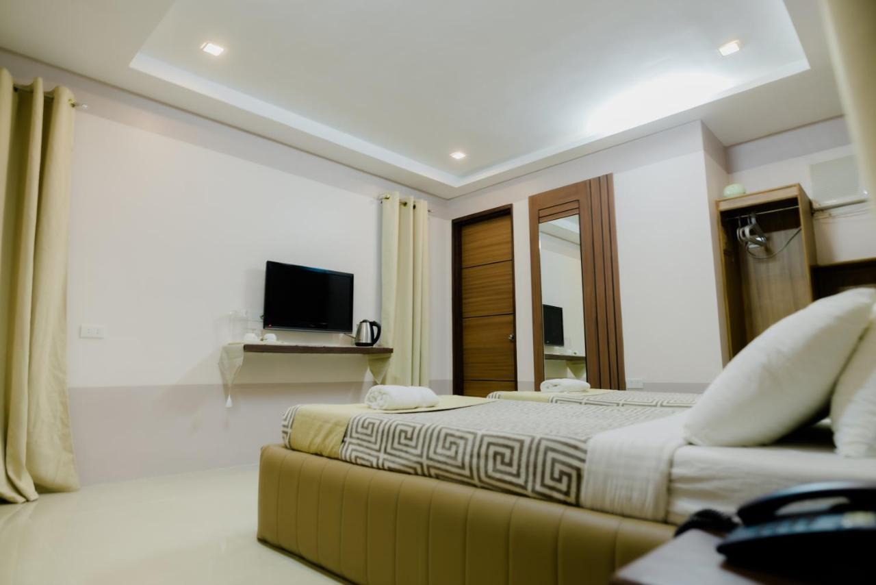 The Horizon Suites And Arcade General Santos City Экстерьер фото