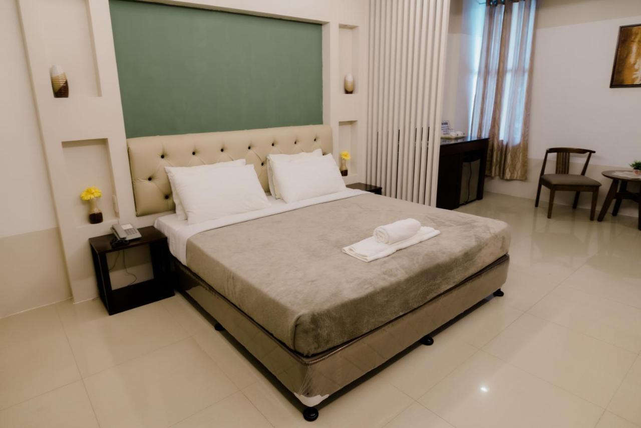 The Horizon Suites And Arcade General Santos City Экстерьер фото