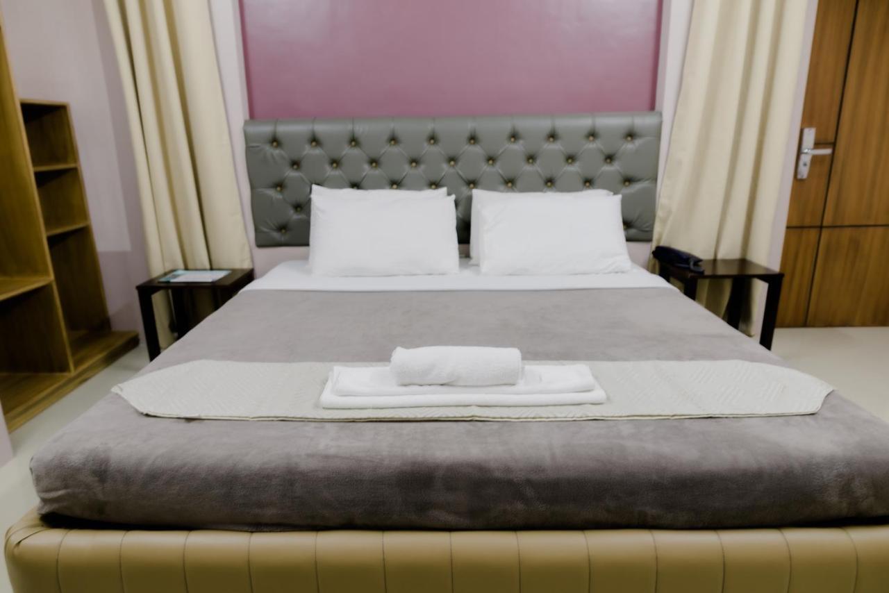 The Horizon Suites And Arcade General Santos City Экстерьер фото